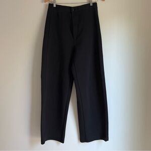U by Uniqlo Black pants, Size Medium, Good Condition